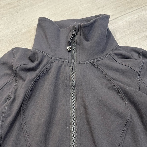Lululemon Jacket - Picture 2 of 8
